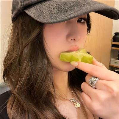 哭泣的拳头